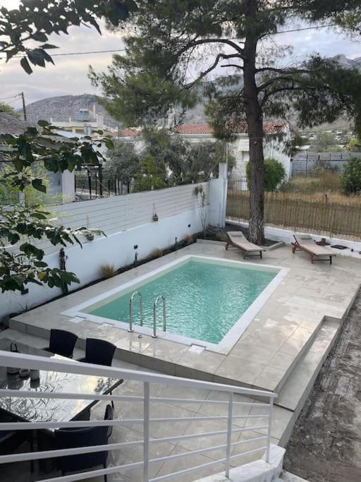 Villa Helio Kineta Exteriör bild